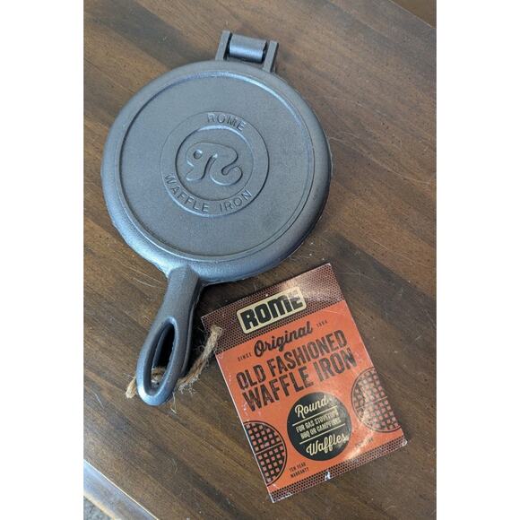 Rome 7" Cast Iron Heavy Duty #1100 Old Fashioned Waffle Iron NEW - Picture 1 of 6